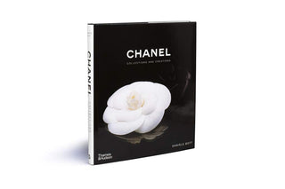 "Collections And Creations De Chanel"