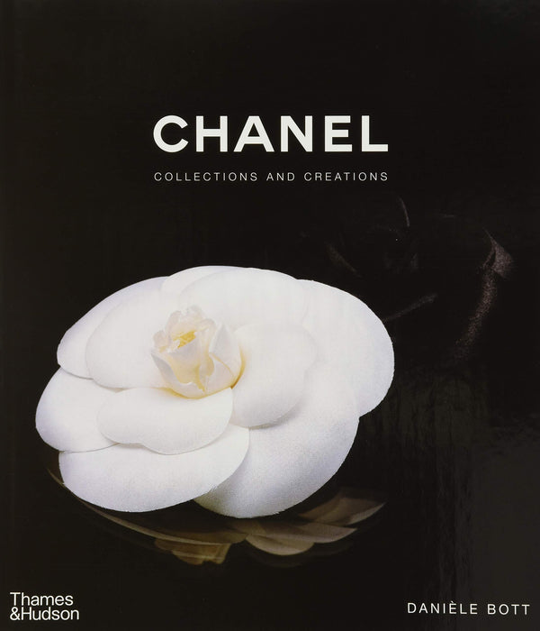 "Collections And Creations De Chanel"