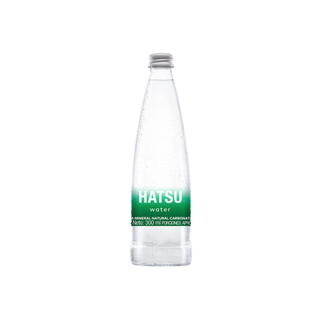 Agua Hatsu con gas 330ml