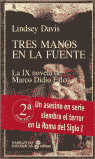 Tres Manos En La Fuente (Ix)