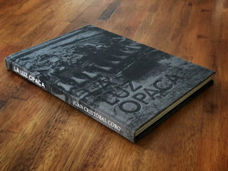 La Luz Opaca Libro